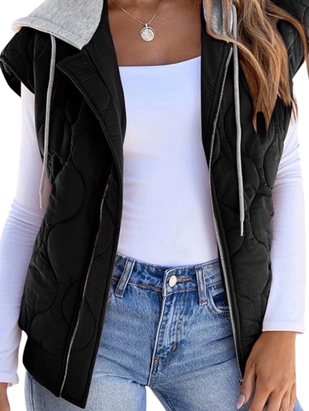 Amazon Essentials Navy Blue Quilted Puffer Vest Layering Piece Size S